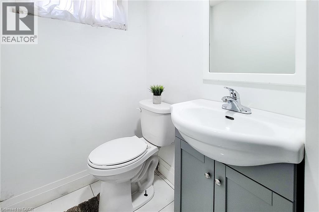 12 Maitland Avenue Unit# Basement, Hamilton, Ontario  L9A 3J3 - Photo 21 - 40765431