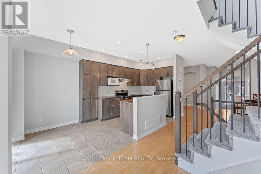 116 Popplewell Crescent, Ottawa, Ontario  K2J 5R3 - Photo 11 - X12373275