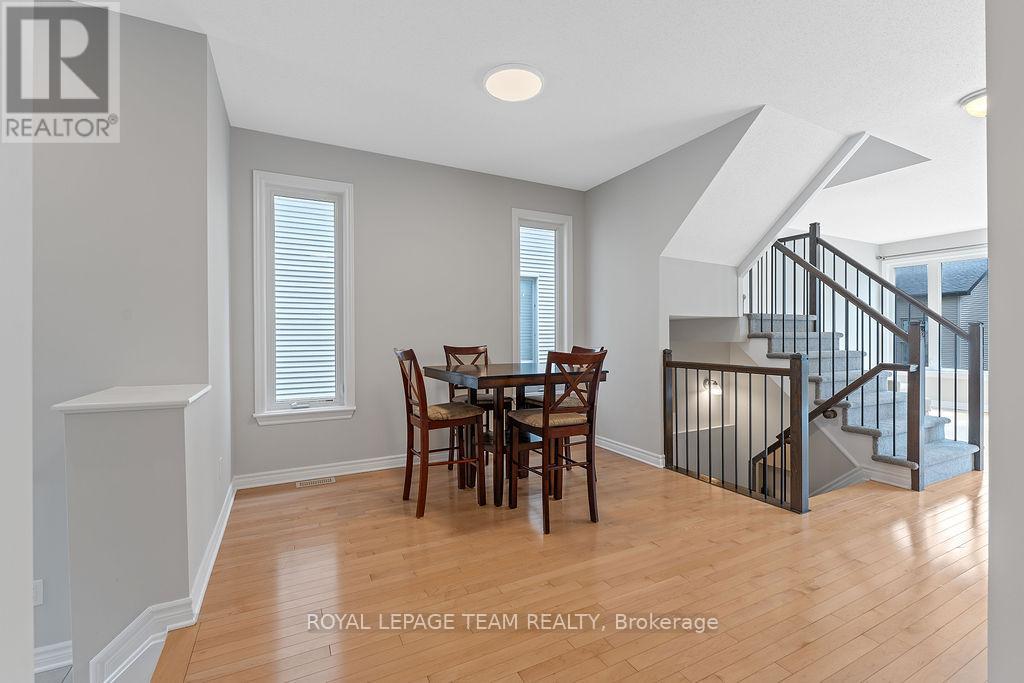116 Popplewell Crescent, Ottawa, Ontario  K2J 5R3 - Photo 6 - X12373275