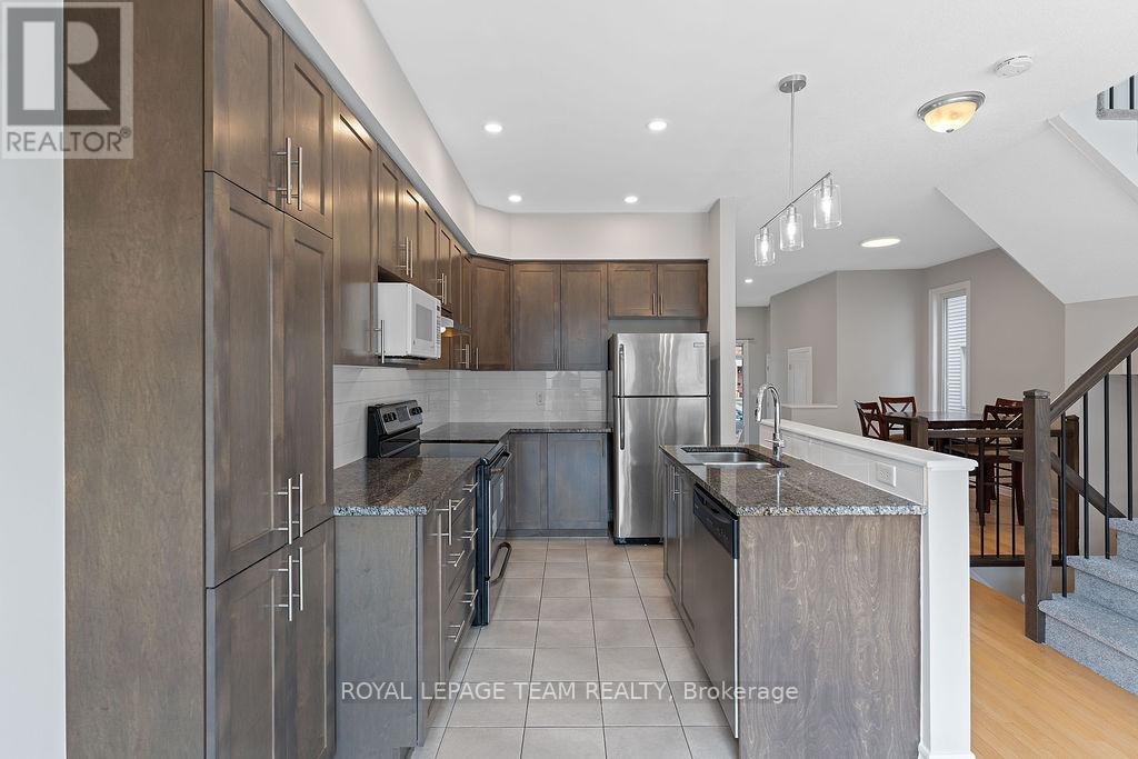 116 Popplewell Crescent, Ottawa, Ontario  K2J 5R3 - Photo 13 - X12373275