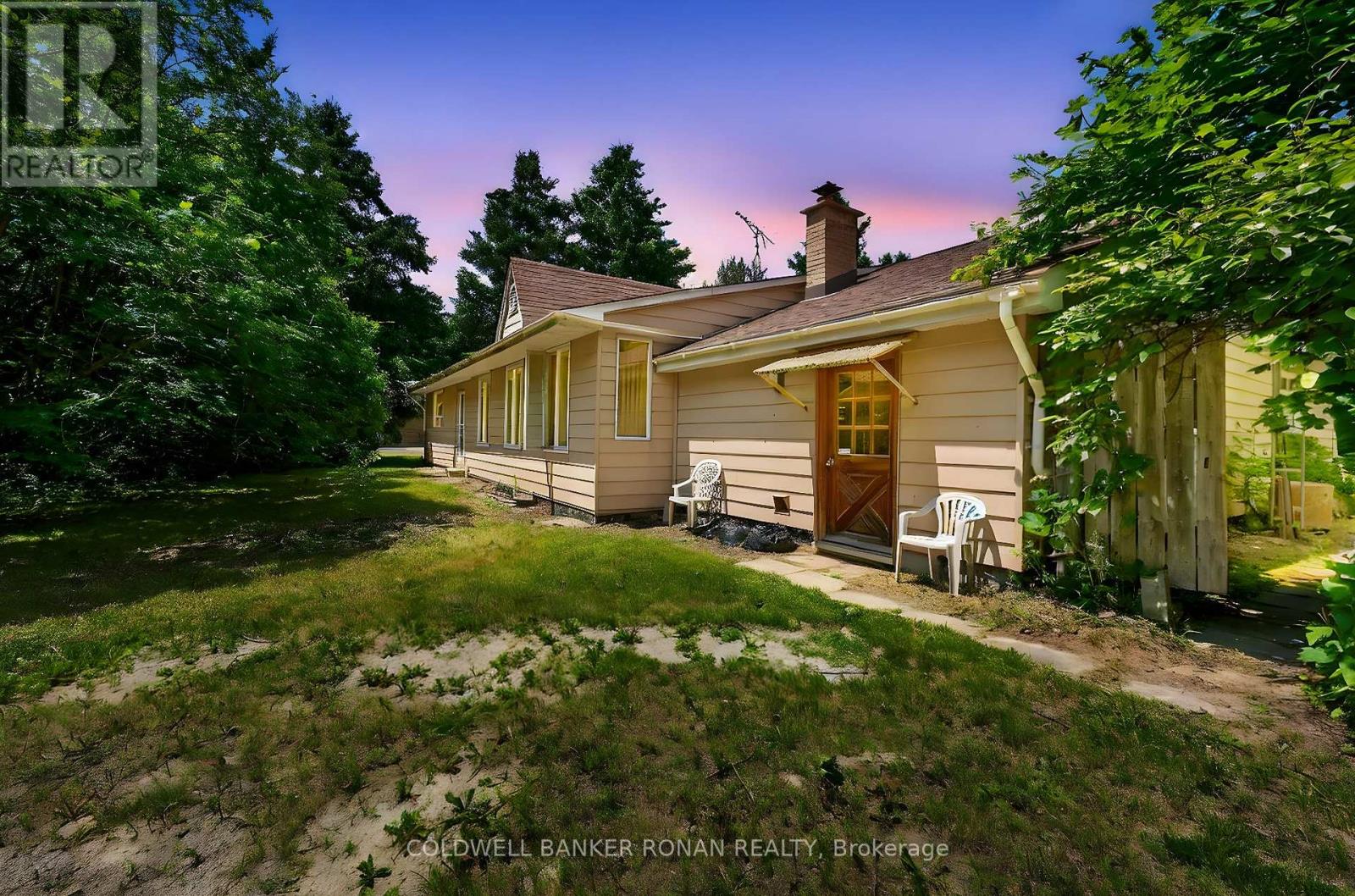 388055 Mono Center Road, Mono, Ontario  L9W 6V8 - Photo 2 - X12378985