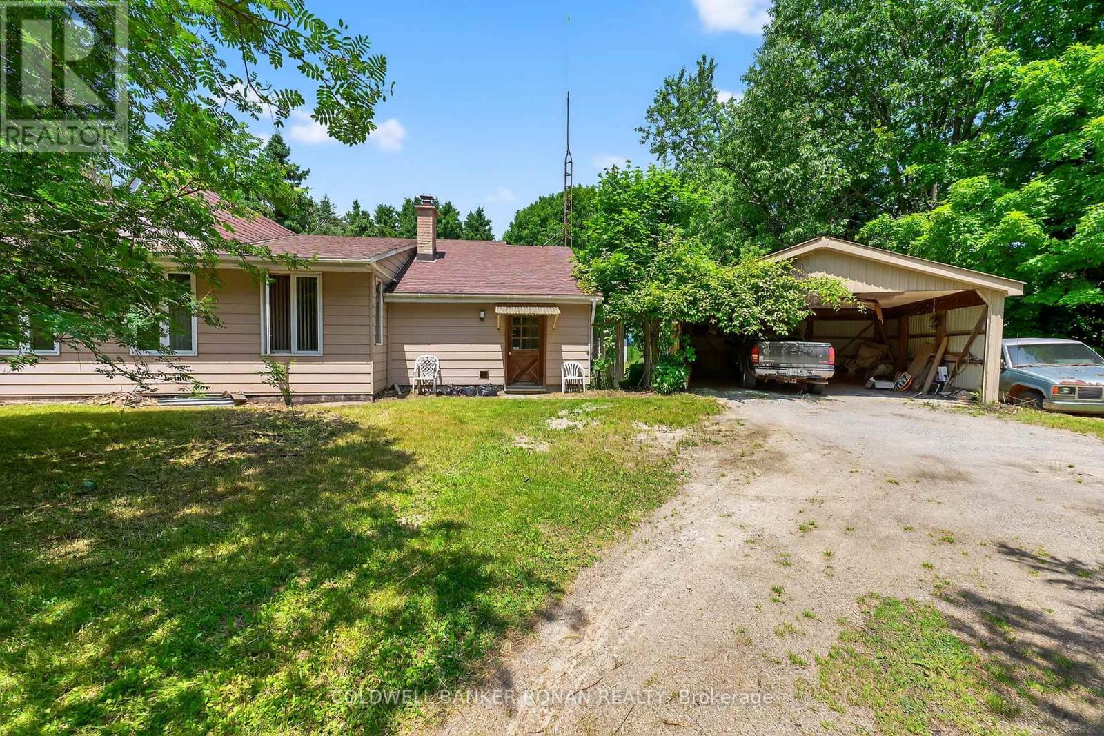 388055 Mono Center Road, Mono, Ontario  L9W 6V8 - Photo 5 - X12378985