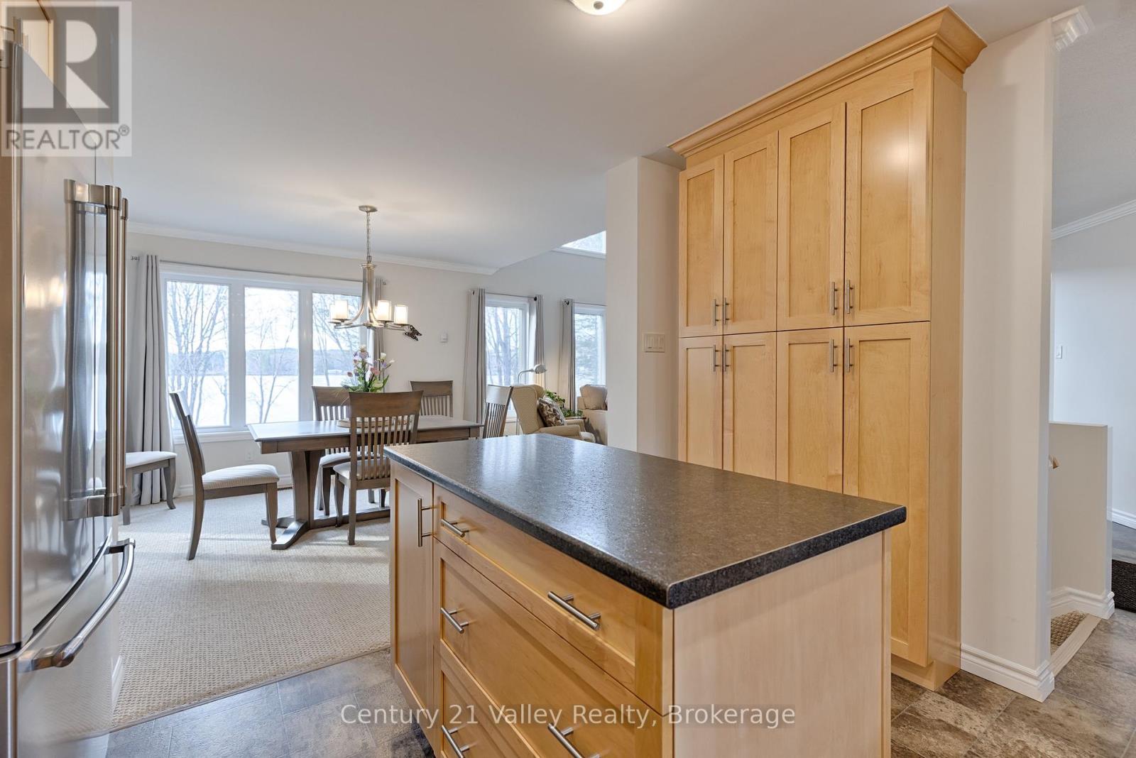 91 Muskie Lane, North Algona Wilberforce, Ontario  K0J 1X0 - Photo 15 - X12107267