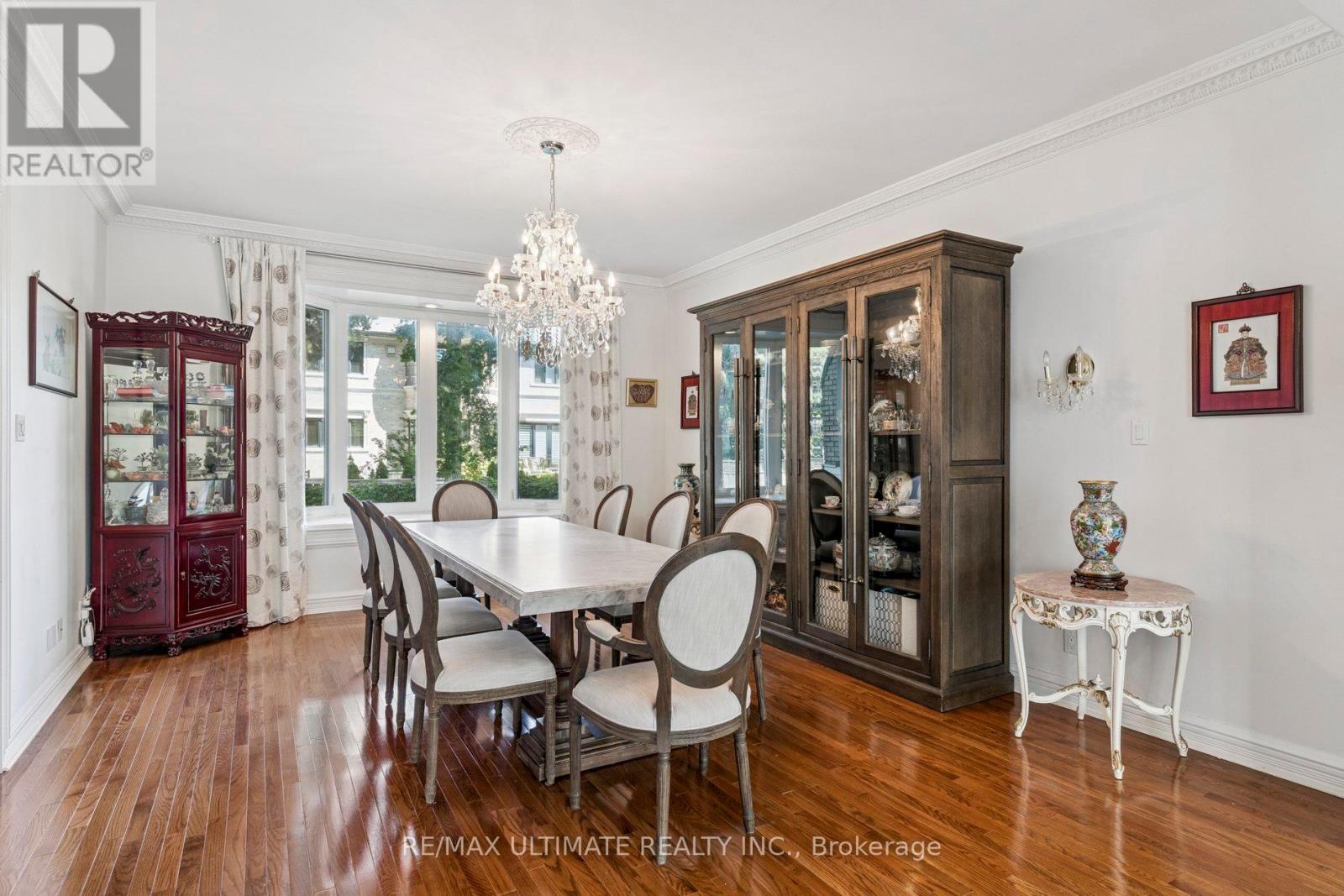 1 Versailles Court, Toronto, Ontario  M3B 2A8 - Photo 12 - C12378749
