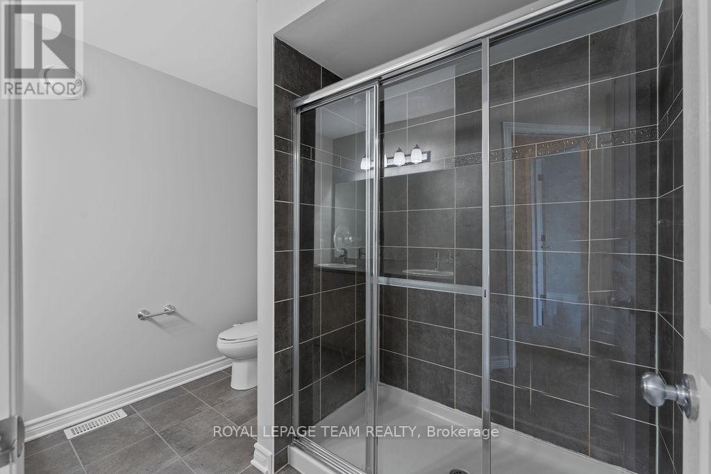 116 Popplewell Crescent, Ottawa, Ontario  K2J 5R3 - Photo 34 - X12373275