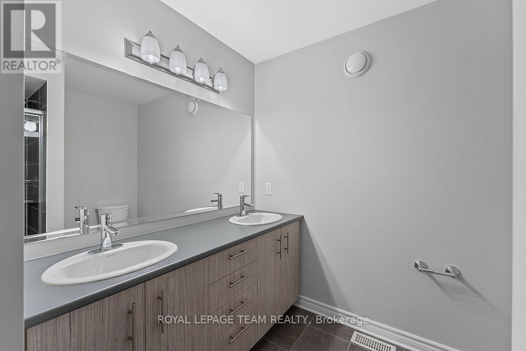 116 Popplewell Crescent, Ottawa, Ontario  K2J 5R3 - Photo 33 - X12373275