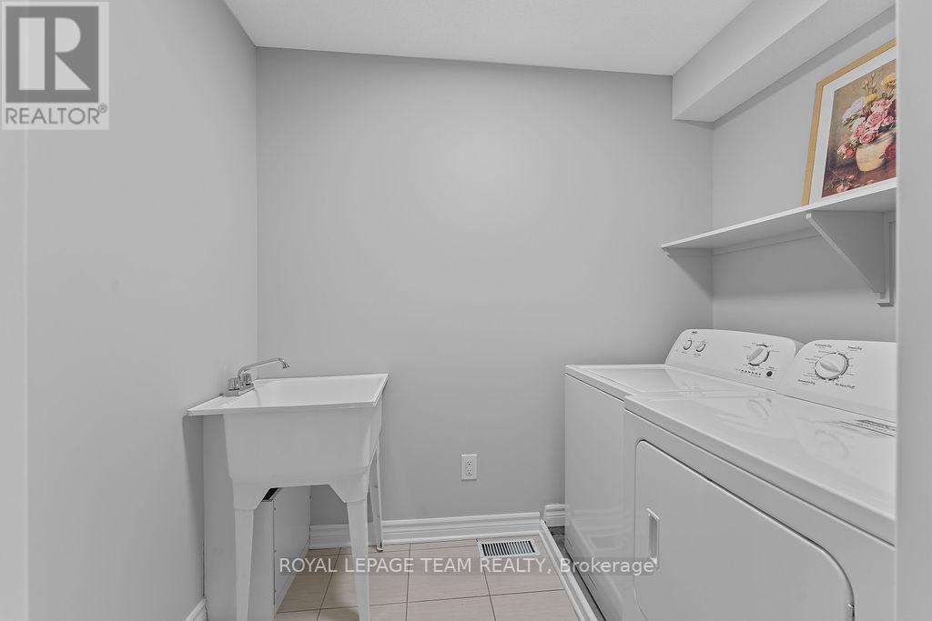 116 Popplewell Crescent, Ottawa, Ontario  K2J 5R3 - Photo 35 - X12373275