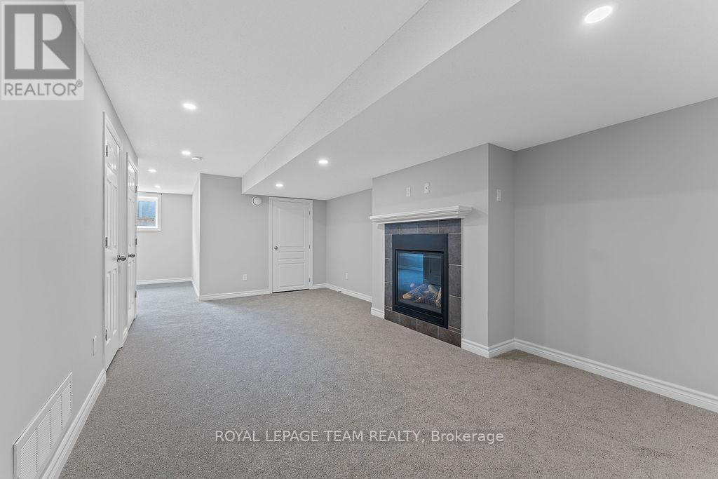 116 Popplewell Crescent, Ottawa, Ontario  K2J 5R3 - Photo 36 - X12373275