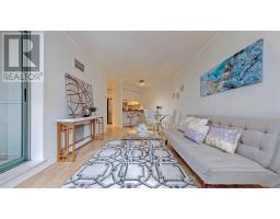 305 - 887 BAY STREET, Toronto, Ontario