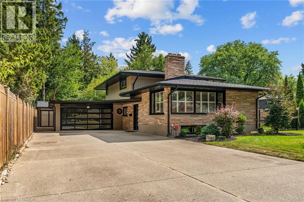 Property at 10 STYMIE Boulevard image 1
