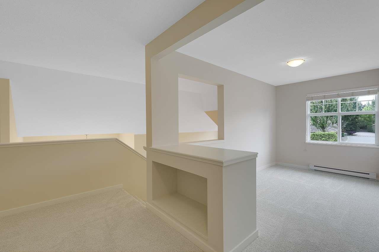 19 15450 Rosemary Heights Crescent, Surrey, British Columbia  V3Z 0K1 - Photo 27 - R3043229