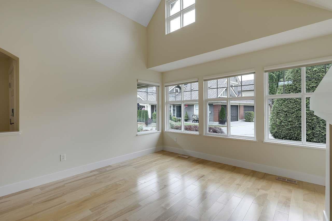 19 15450 Rosemary Heights Crescent, Surrey, British Columbia  V3Z 0K1 - Photo 4 - R3043229