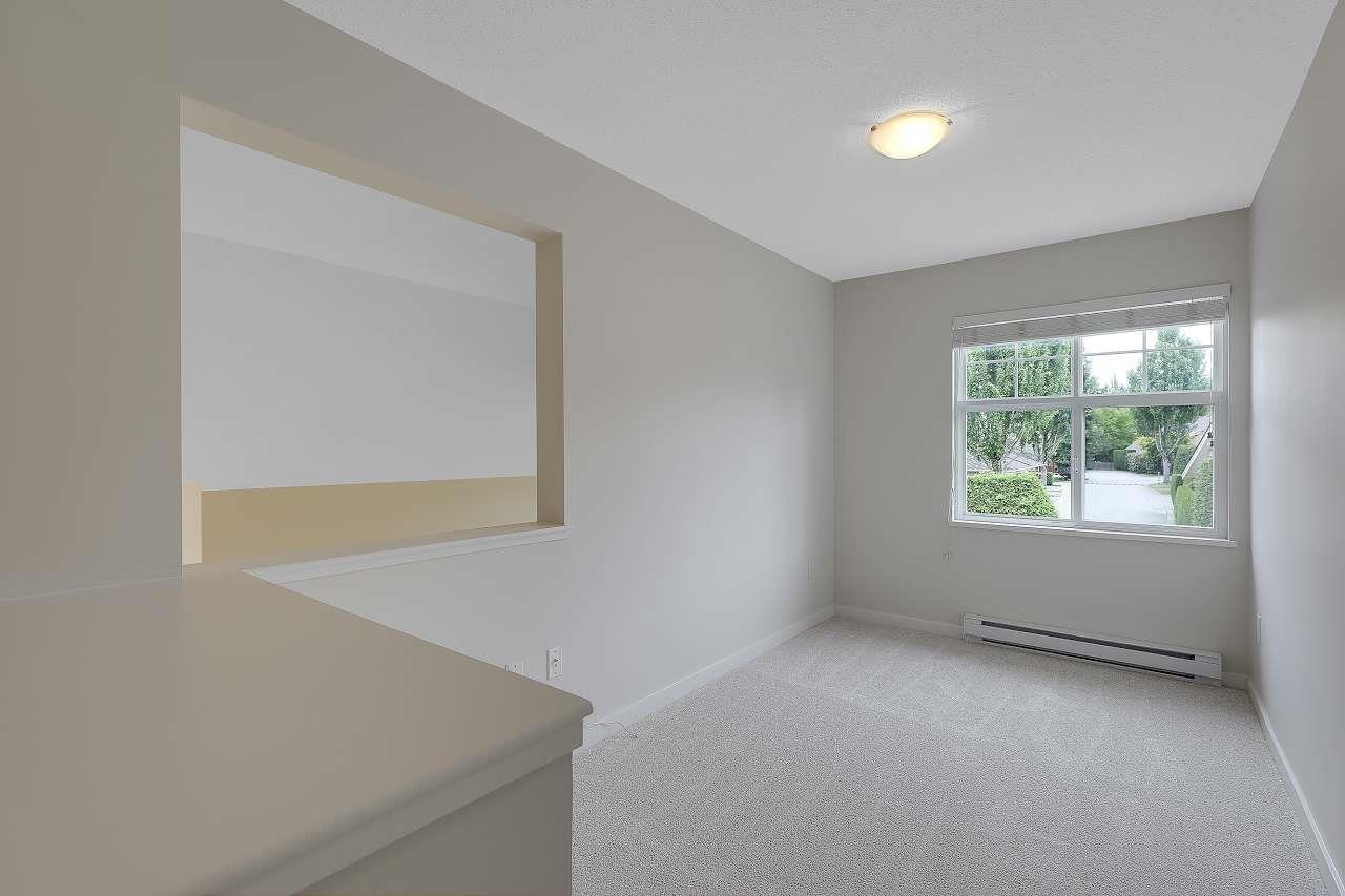 19 15450 Rosemary Heights Crescent, Surrey, British Columbia  V3Z 0K1 - Photo 28 - R3043229