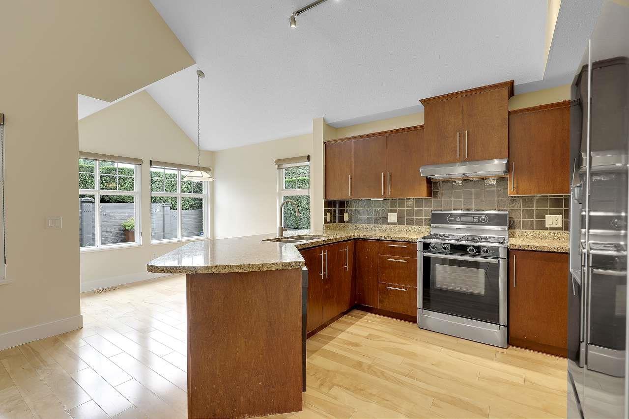 19 15450 Rosemary Heights Crescent, Surrey, British Columbia  V3Z 0K1 - Photo 15 - R3043229