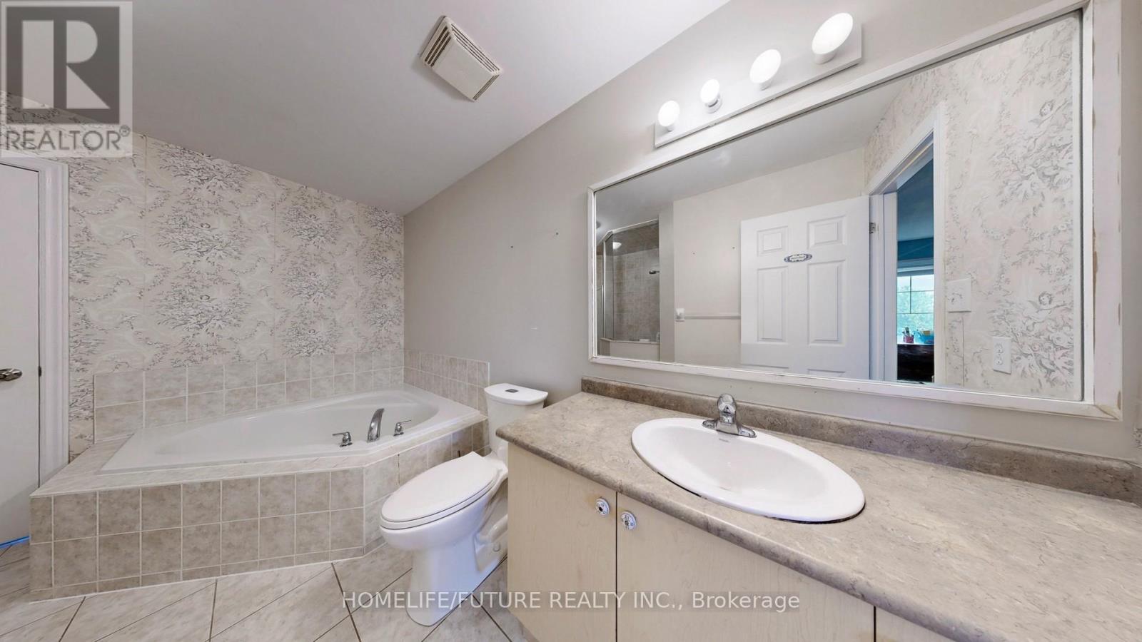 27 - 571 Longworth Avenue, Clarington, Ontario  L1C 0H3 - Photo 32 - E12379016