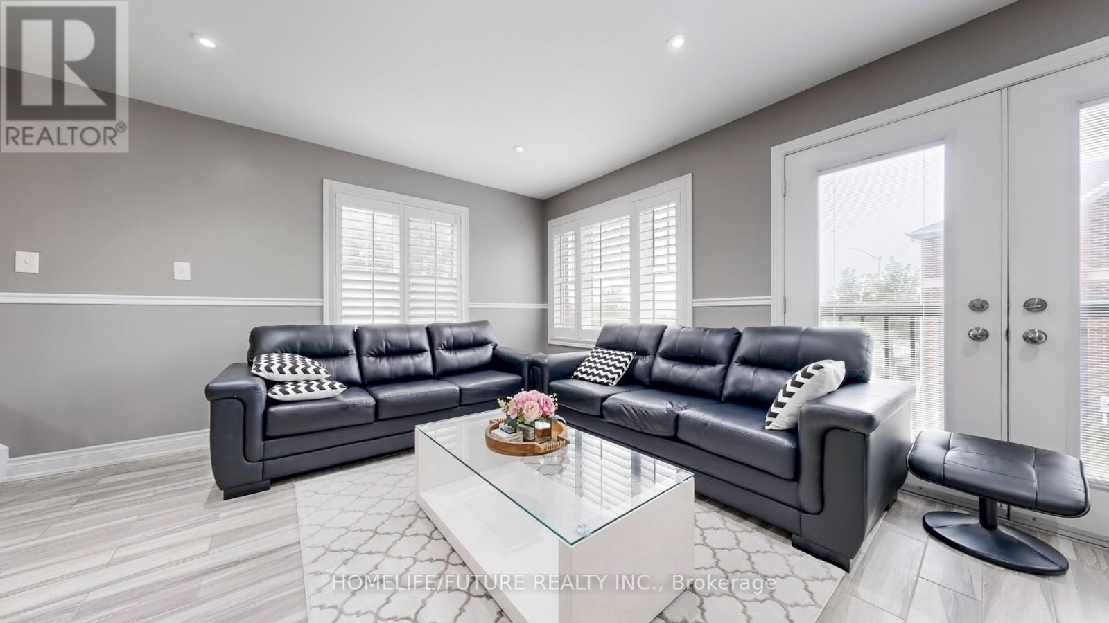 27 - 571 Longworth Avenue, Clarington, Ontario  L1C 0H3 - Photo 6 - E12379016