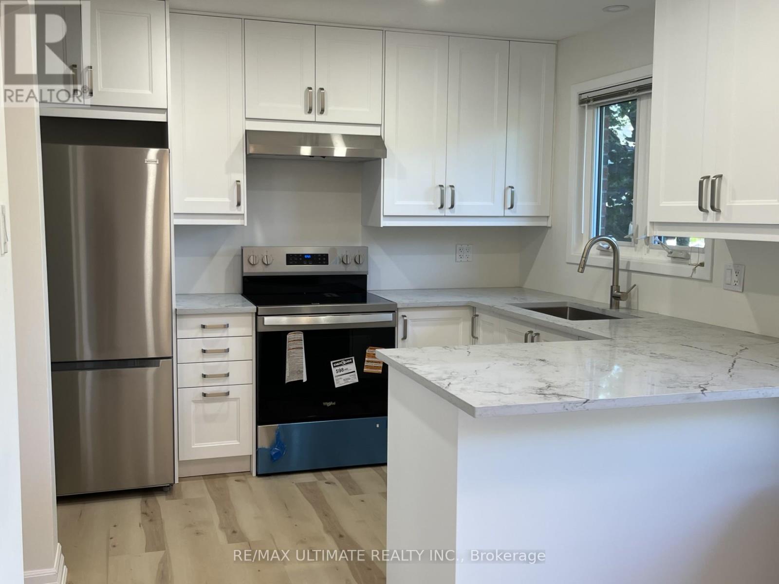 23 Munford Crescent, Toronto, Ontario  M4B 1B9 - Photo 14 - E12379021