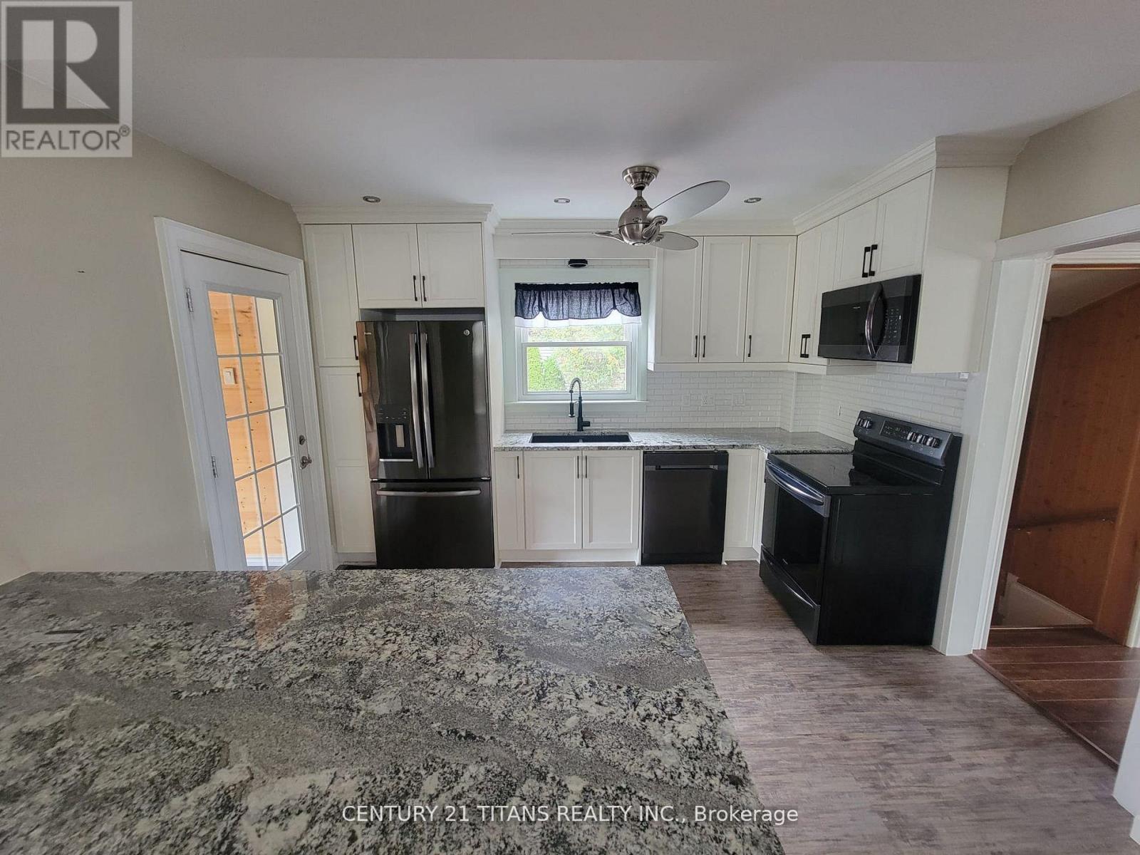 1628 Highway 2, Clarington, Ontario  L1E 2R6 - Photo 9 - E12379086