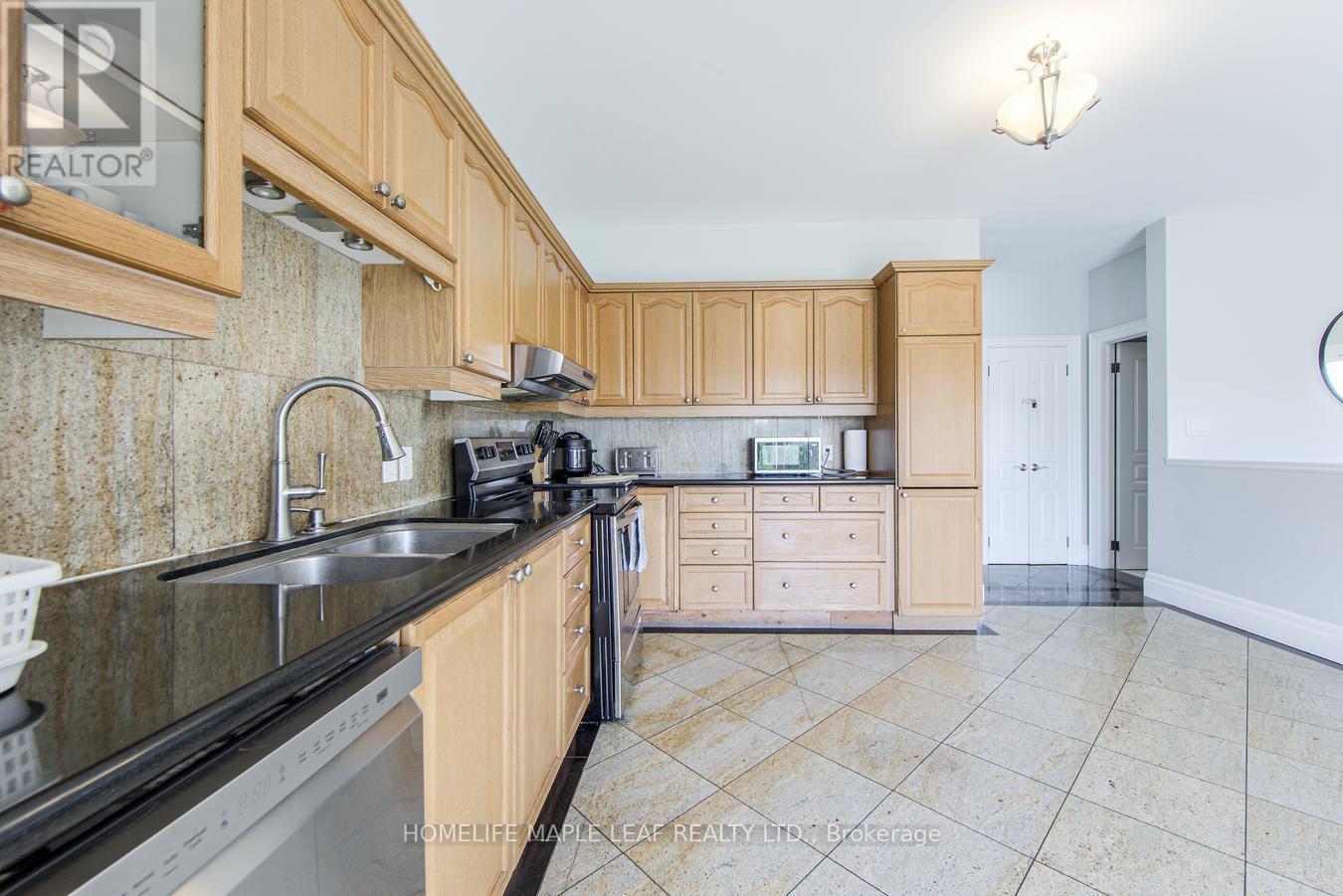 9035 Highway 89, Adjala-Tosorontio, Ontario  L9R 1V1 - Photo 12 - N12379046