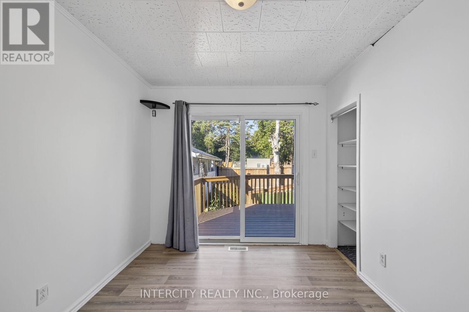 2152 25 Side Road, Innisfil, Ontario  L9S 2C4 - Photo 24 - N12379091