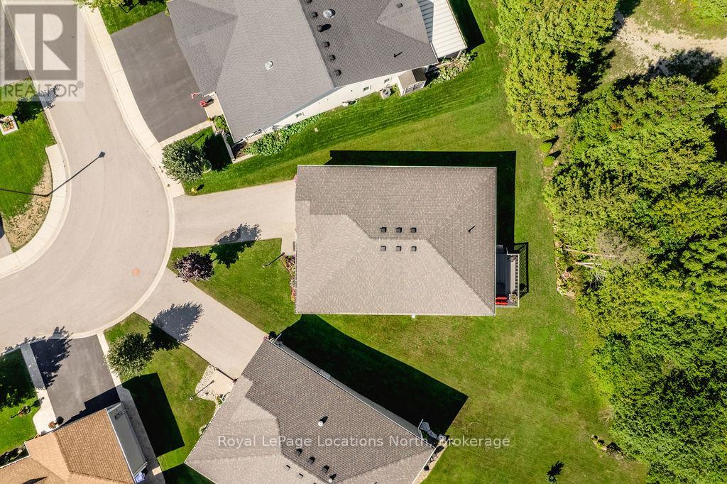 124 New York Avenue, Wasaga Beach, Ontario  L9Z 3A8 - Photo 27 - S12379123