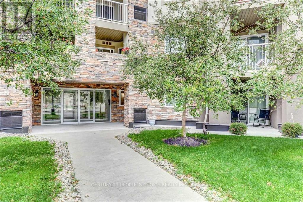 Property at 302 - 4 DAYSPRING CIRCLE image 1