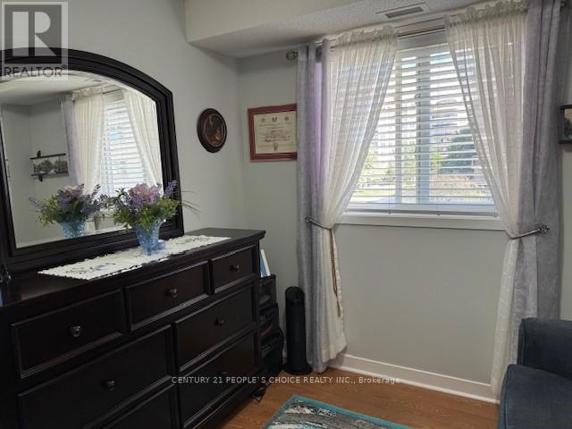 302 - 4 Dayspring Circle, Brampton, Ontario  L6P 2Z7 - Photo 11 - W12379015