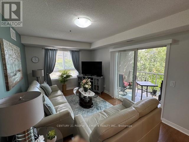 302 - 4 Dayspring Circle, Brampton, Ontario  L6P 2Z7 - Photo 7 - W12379015