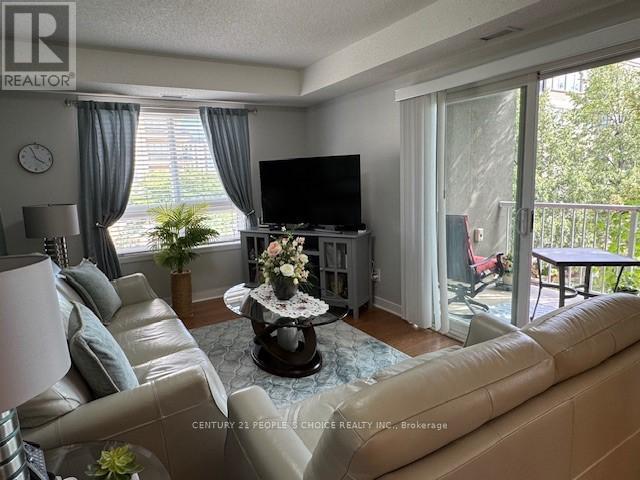 302 - 4 Dayspring Circle, Brampton, Ontario  L6P 2Z7 - Photo 8 - W12379015