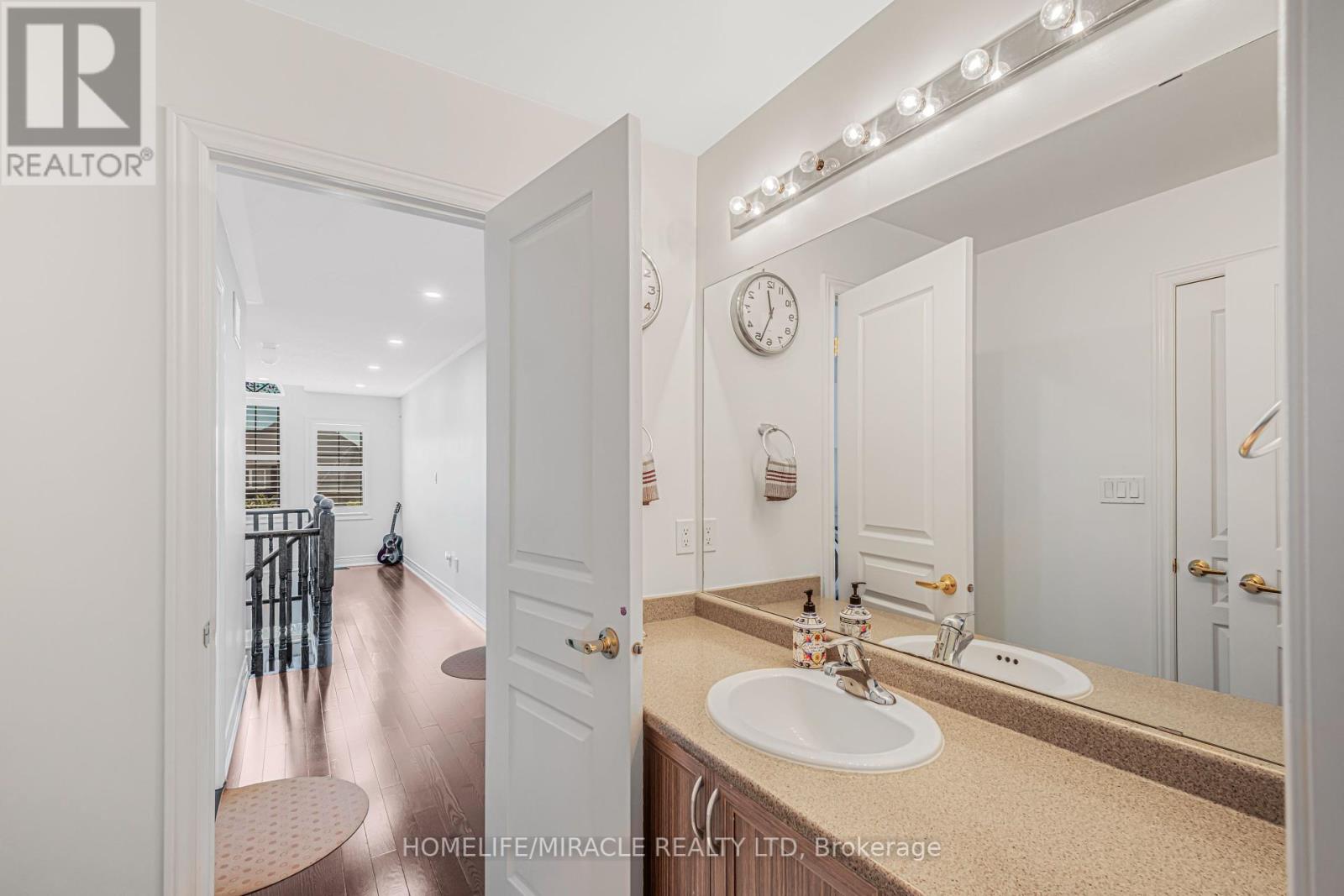 5 Meltwater Crescent, Brampton (Bram East), Ontario  L6P 3W1 - Photo 36 - W12379068