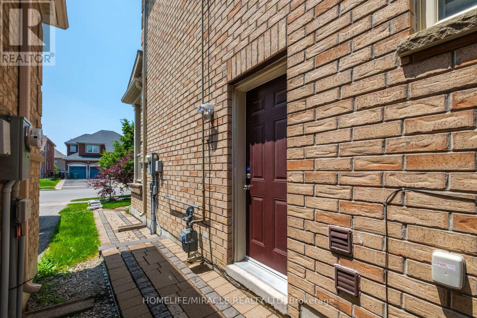 5 Meltwater Crescent, Brampton (Bram East), Ontario  L6P 3W1 - Photo 43 - W12379068