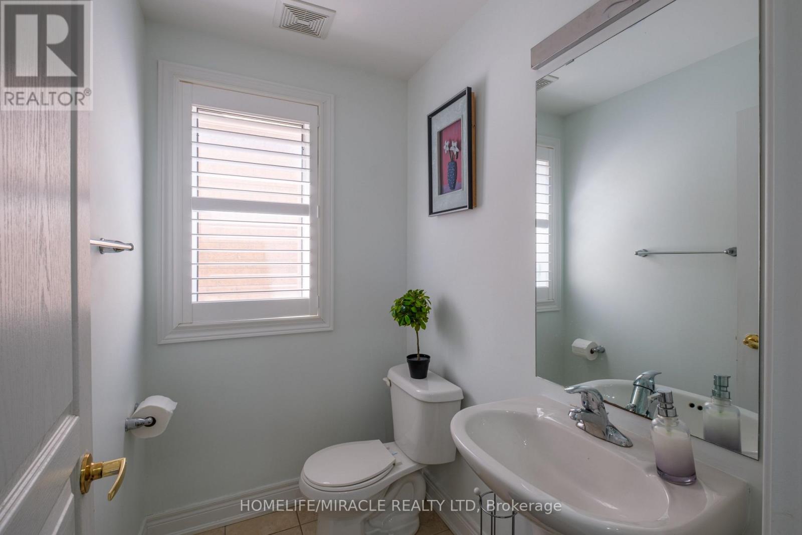 5 Meltwater Crescent, Brampton (Bram East), Ontario  L6P 3W1 - Photo 7 - W12379068
