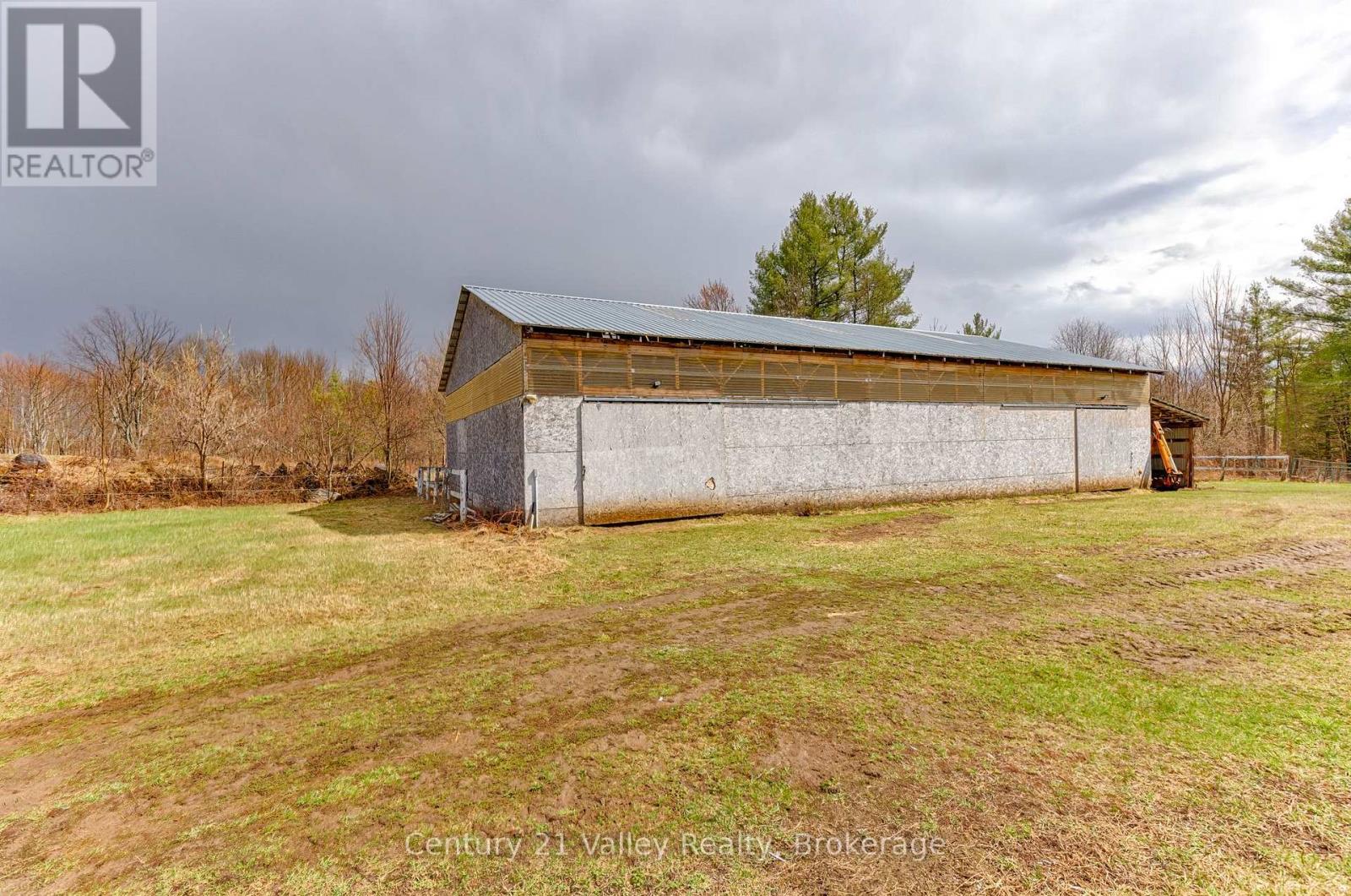 754 Crooked Rapids Road N, North Algona Wilberforce, Ontario  K0J 1T0 - Photo 37 - X12016527