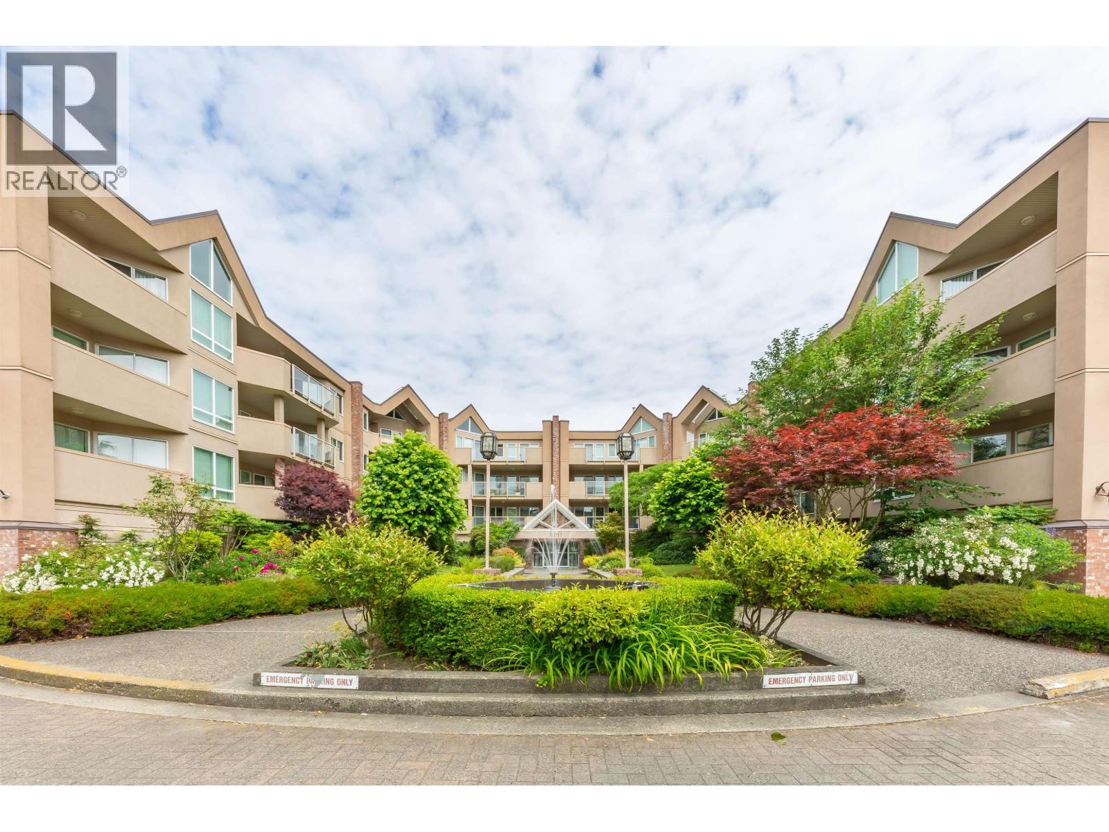 260 8611 Ackroyd Road, Richmond, British Columbia  V6X 3P4 - Photo 4 - R3043195