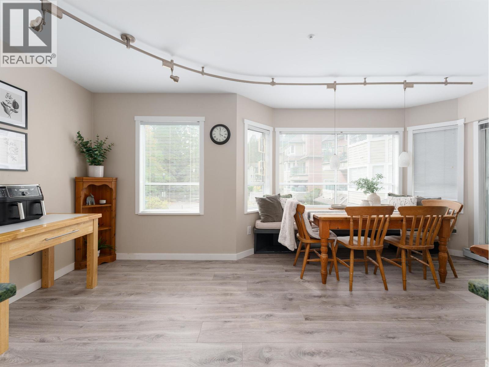 212 3690 Banff Court, North Vancouver, British Columbia  V7H 2Y7 - Photo 7 - R3043253