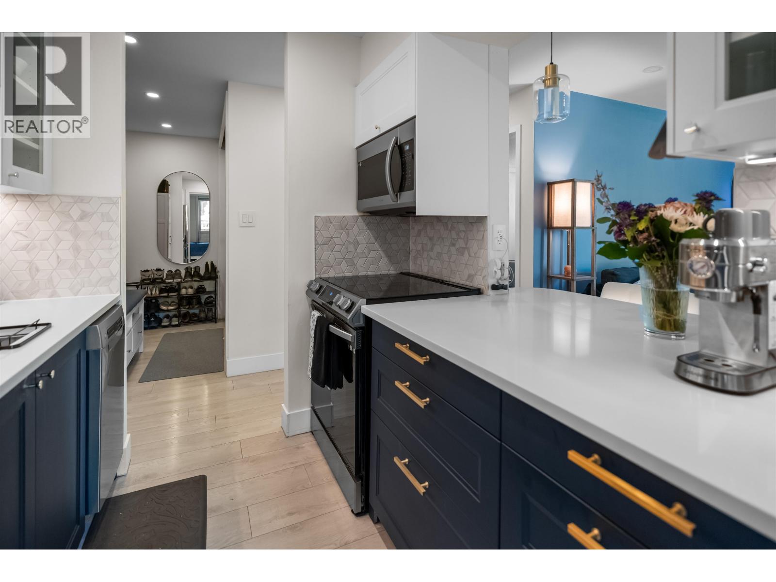 101 2121 W 6th Avenue, Vancouver, British Columbia  V6K 1V5 - Photo 17 - R3043269