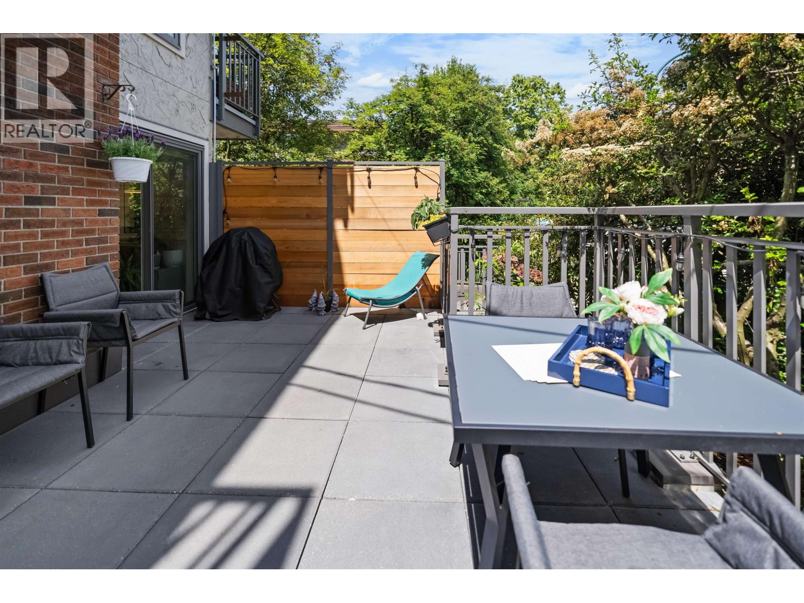 101 2121 W 6th Avenue, Vancouver, British Columbia  V6K 1V5 - Photo 8 - R3043269