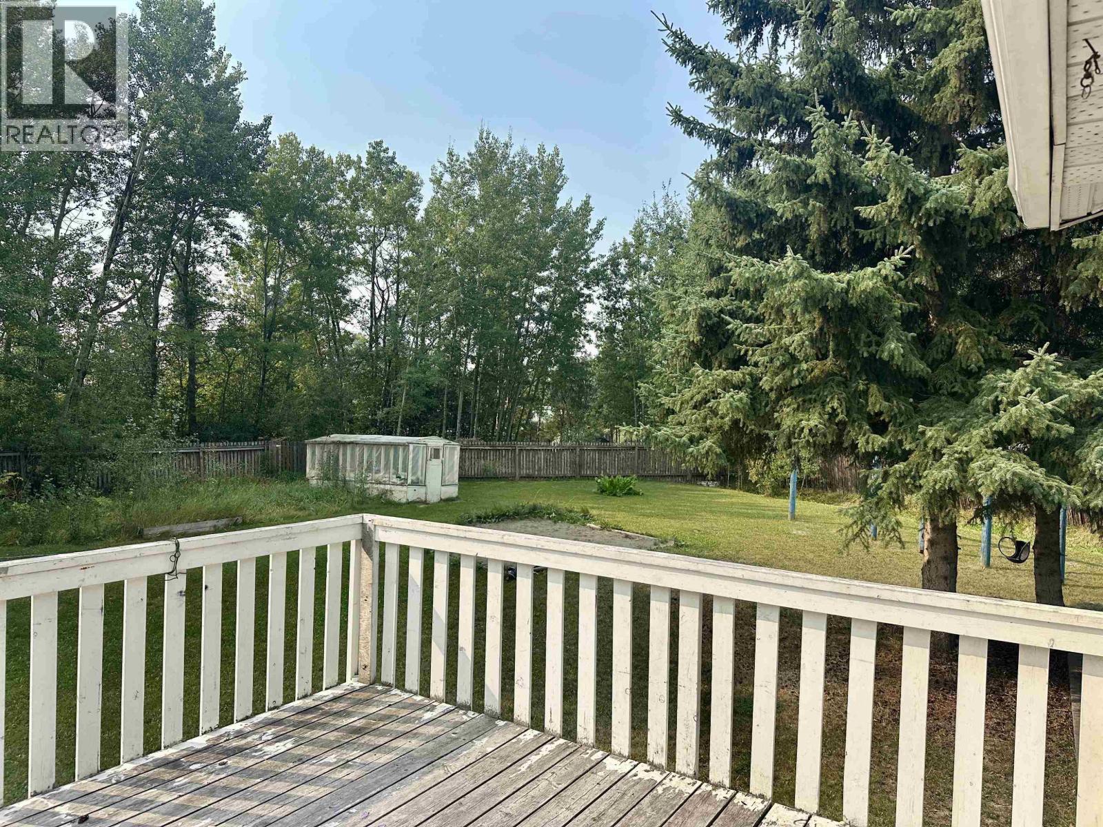 404 Vanderview Drive, Vanderhoof, British Columbia  V0J 3A2 - Photo 14 - R3012230