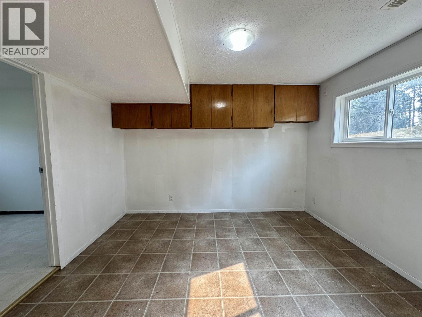 404 Vanderview Drive, Vanderhoof, British Columbia  V0J 3A2 - Photo 29 - R3012230