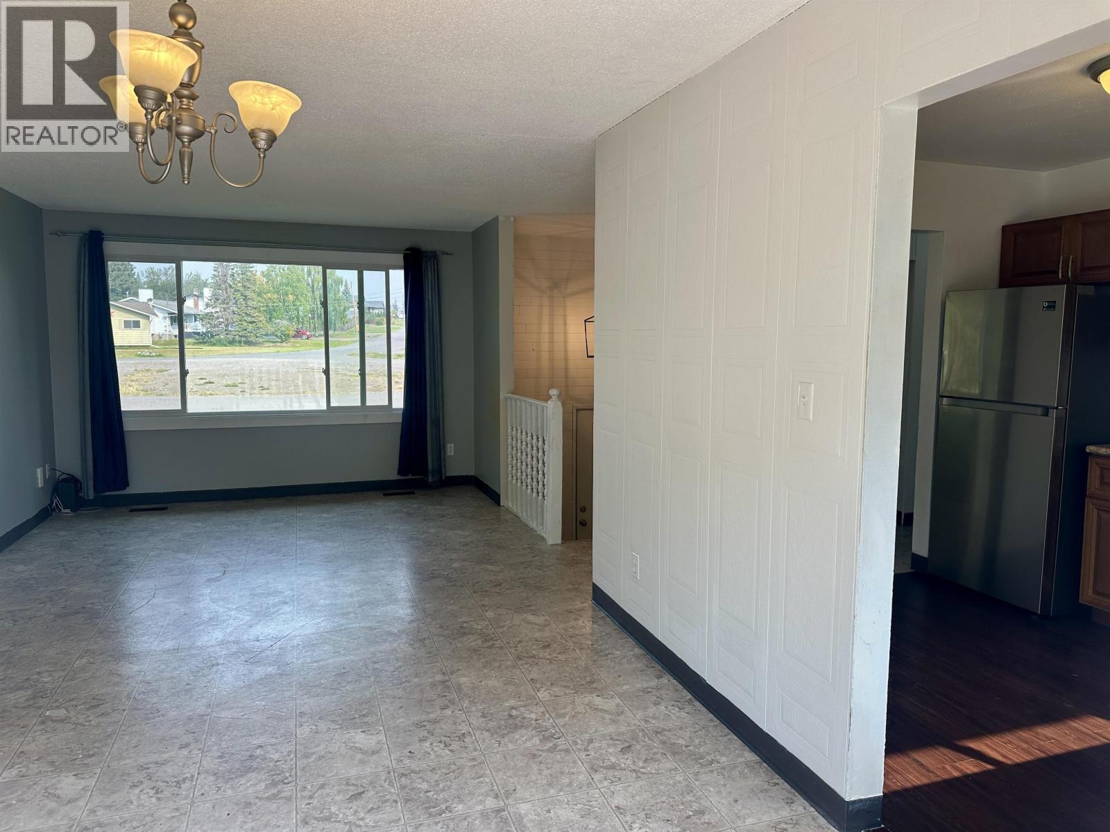 404 Vanderview Drive, Vanderhoof, British Columbia  V0J 3A2 - Photo 17 - R3012230