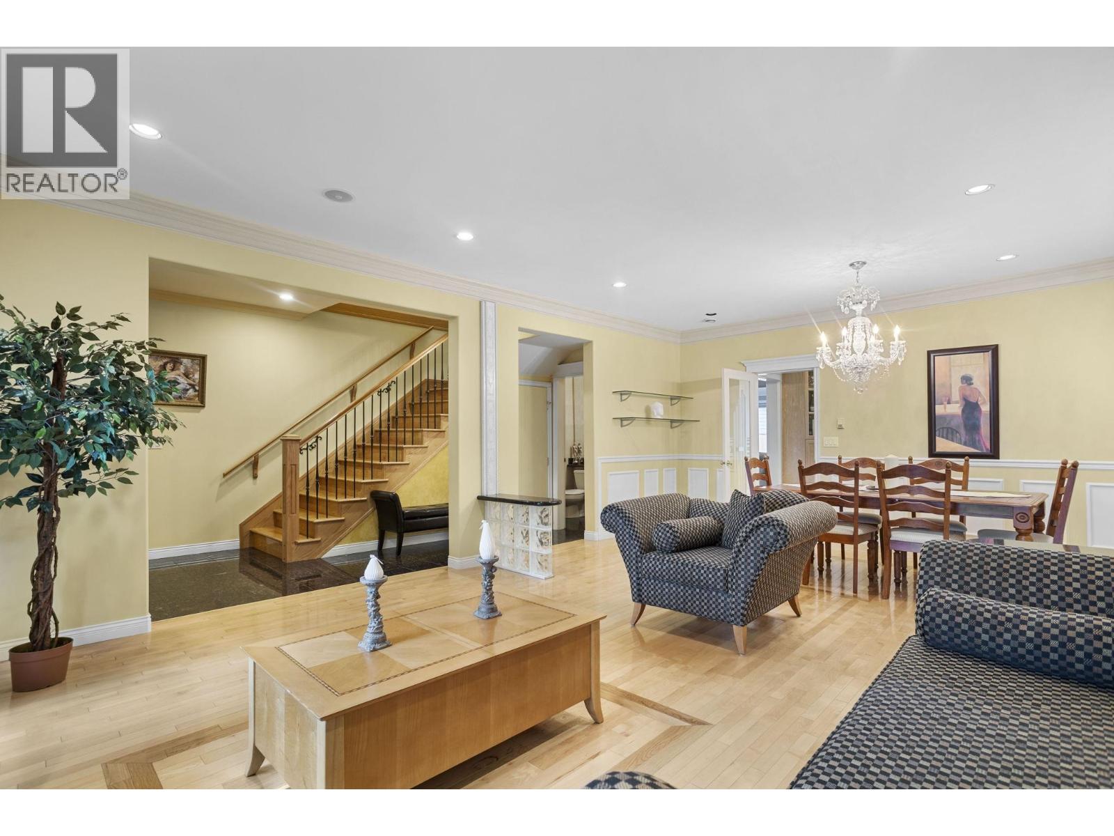 1110 Eighth Avenue, New Westminster, British Columbia  V3M 2R6 - Photo 8 - R3042896