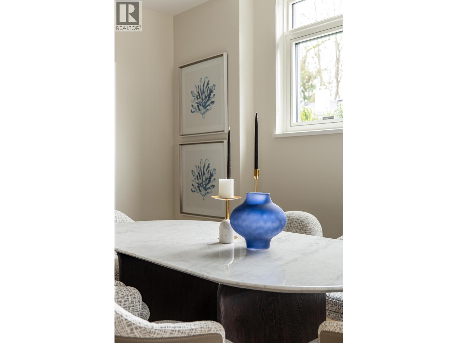 Listing Picture 10 of 39 : 202 3668 W 10TH AVENUE, Vancouver / 溫哥華 - 魯藝地產 Yvonne Lu Group - MLS Medallion Club Member