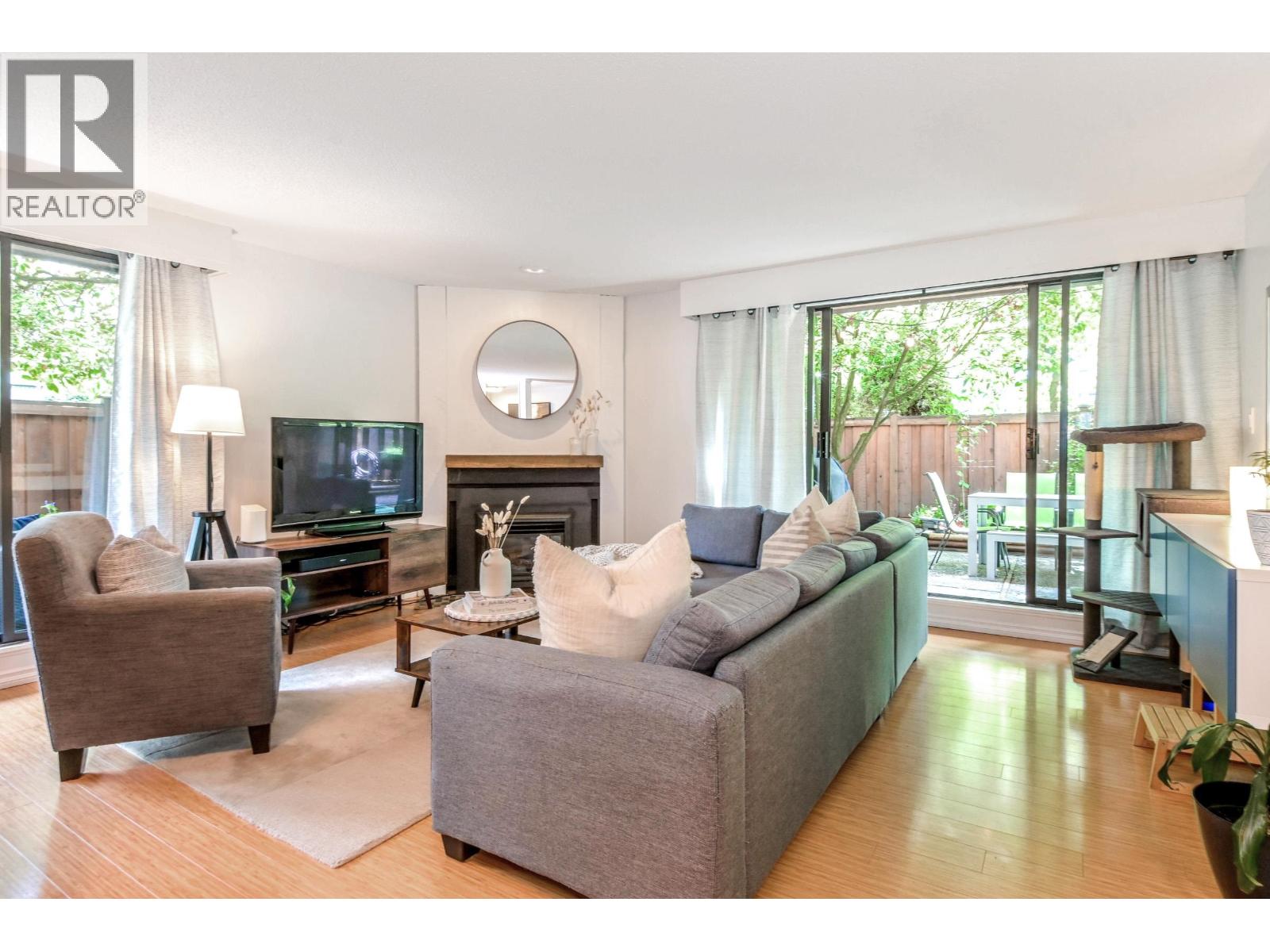 109 708 EIGHTH AVENUE, New Westminster, British Columbia