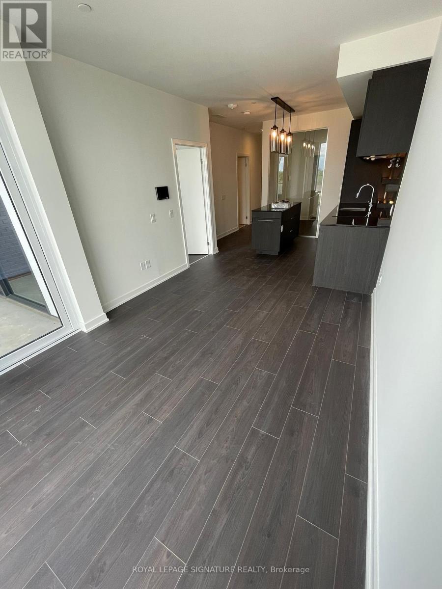 601 - 28 Ann Street, Mississauga, Ontario  L5G 0E1 - Photo 7 - W12379095