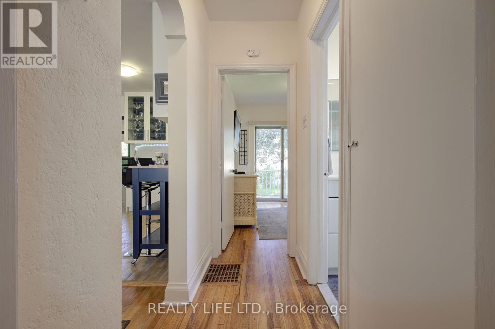 258 Gamma Street, Toronto, Ontario  M8W 4H1 - Photo 18 - W12379112