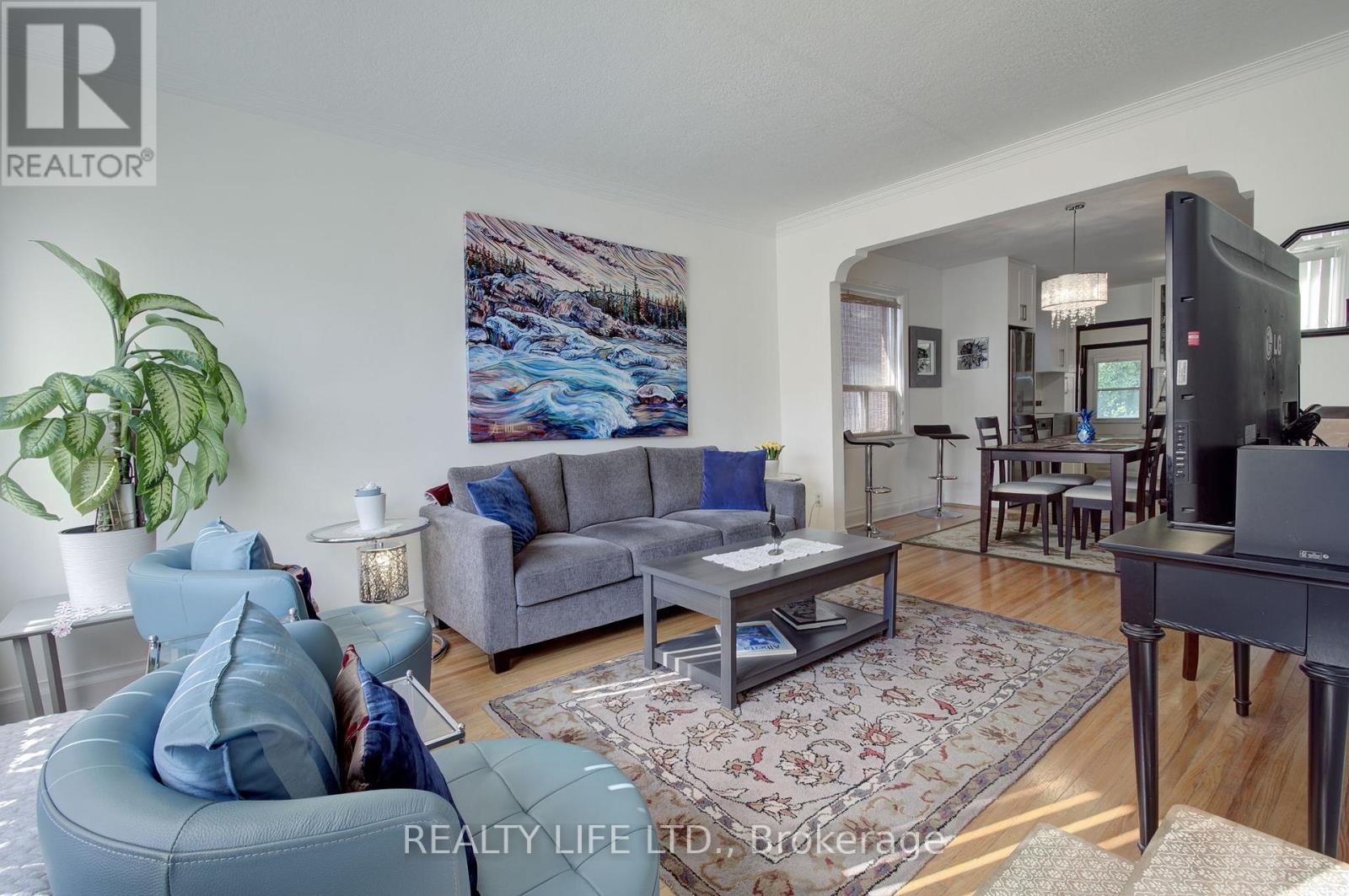 Property at 258 GAMMA STREET image 3