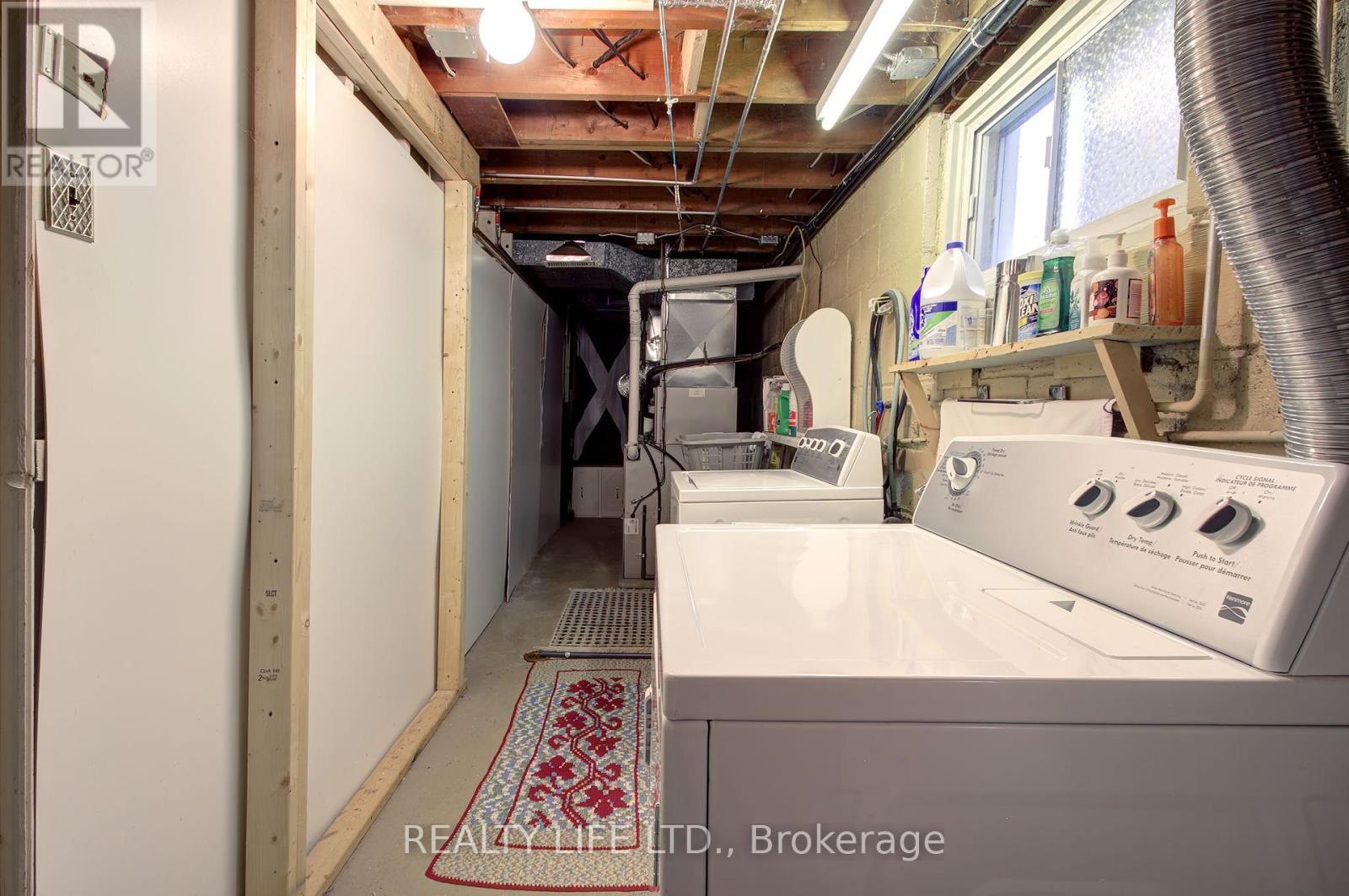 258 Gamma Street, Toronto, Ontario  M8W 4H1 - Photo 33 - W12379112