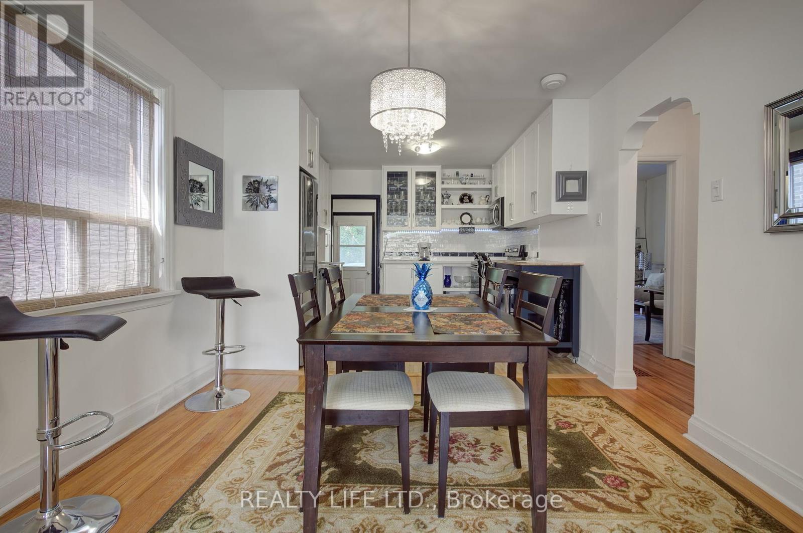258 Gamma Street, Toronto, Ontario  M8W 4H1 - Photo 8 - W12379112