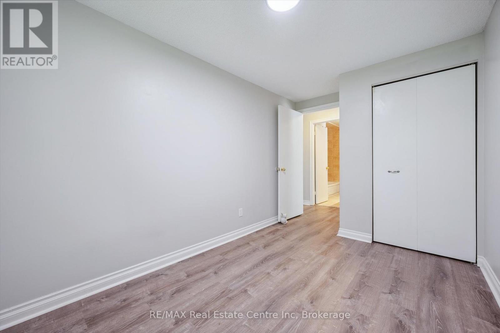 59 Steffler Drive, Guelph, Ontario N1G 3L5 - Photo 23 - X12379136