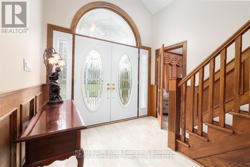 525 4th Avenue W, Owen Sound, Ontario  N4K 4V3 - Photo 7 - X12379156